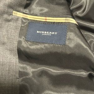 Burberry men suite, clor gray, 42 regular